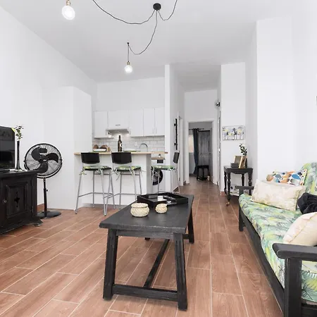 Home2book Serene In Coastal Апартаменты